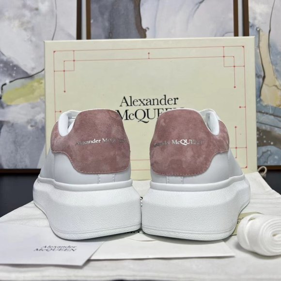 Alexander McQueen Pink Tail Women's Sports Shoes - Picture 4 of 6